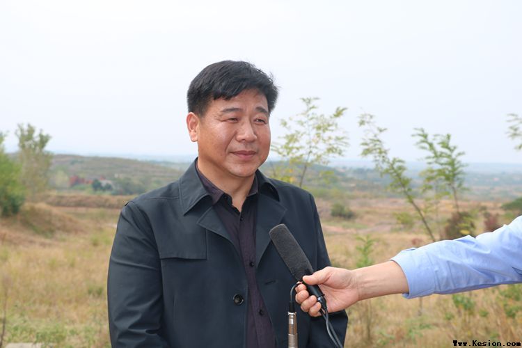 采访绿色生态养殖示范基地