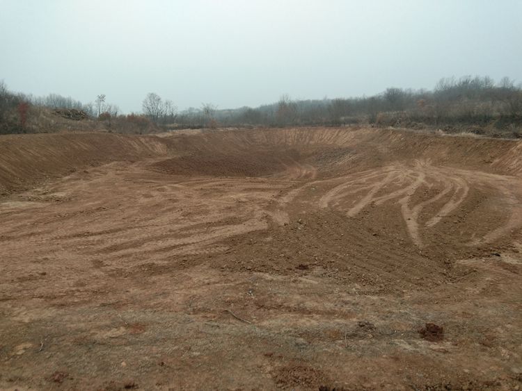 绿草地食品有限公司正在平地筹建