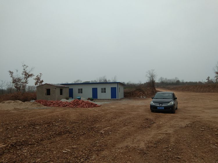 绿草地食品有限公司正在平地筹建