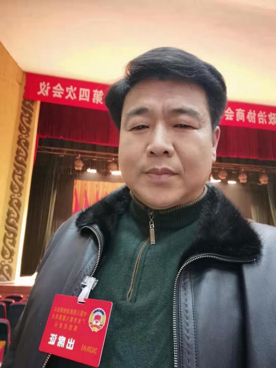热烈祝贺王立红当选政协委员